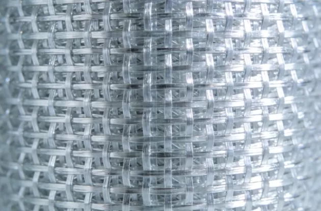 Kdaj uporabiti preprogo iz steklenih vlaken namesto podloge iz sesekljanih niti